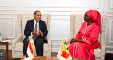 لقاء وزير الخارجية والهجرة مع وزيرة التكامل الأفريقي والشئون الخارجية السنغالية