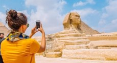 قرار وزاري بزيادة أجر المرشد السياحى في مصر الثلاثاء     