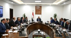 توافق بين الحكومة والتجار والصناع على مبادرة لخفض أسعار السلع  