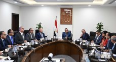 رئيس الوزراء يستعرض الفرص الاستثمارية الجاري التفاوض بشأنها مع دول الخليج     