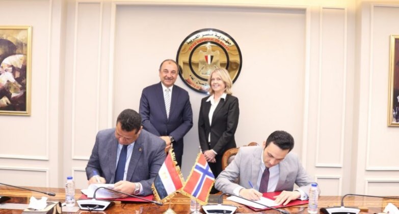 وزير قطاع الأعمال العام