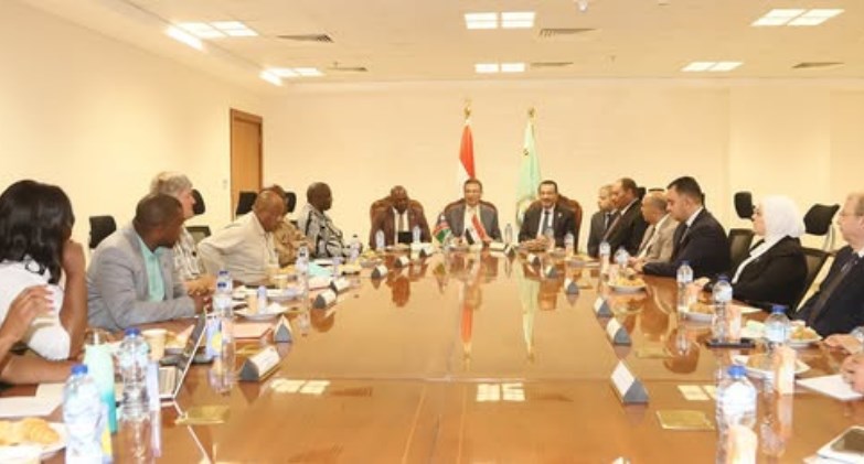 وزير الزراعة واستصلاح الأراضي