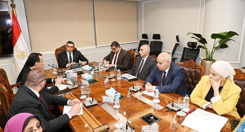  الإسكان تتابع موقف مبادرتي بيتك في مصر و بيت الوطن للمصريين بالخارج
