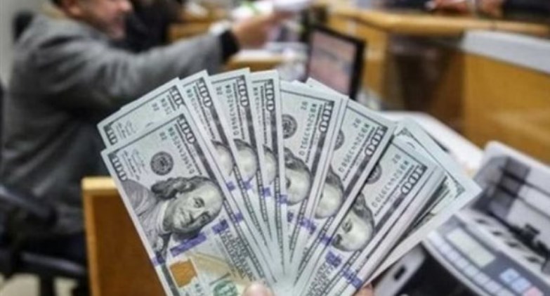 ضبط قضايا إتجار بالنقد الأجنبي