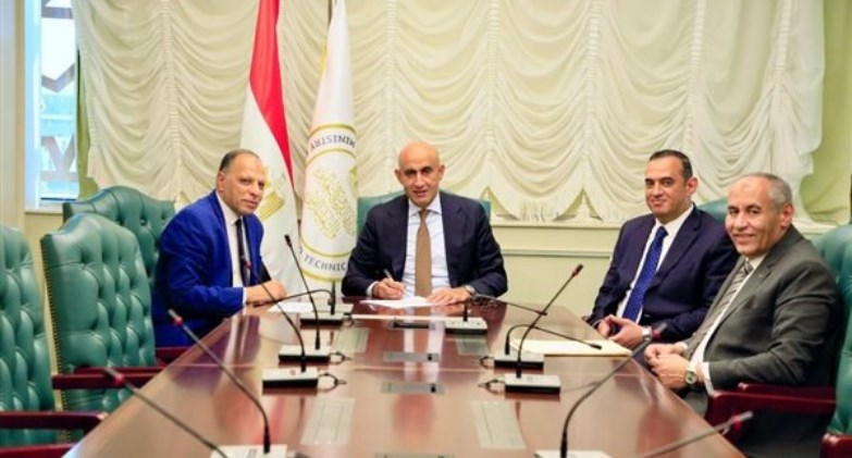 وزير التربية والتعليم يعتمد نتيجة الثانوية العامة