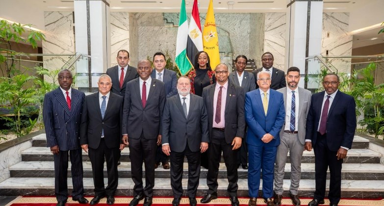 محافظ البنك المركزي المصري يستقبل نظيره النيجيري لبحث التعاون المشترك