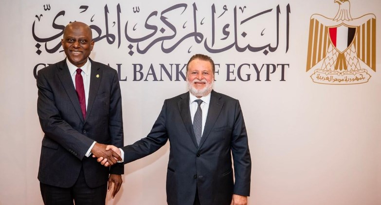 محافظ البنك المركزي المصري يستقبل نظيره النيجيري لبحث التعاون المشترك