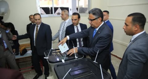 وزير التموين يُدلي بصوته في انتخابات مجلس الشيوخ