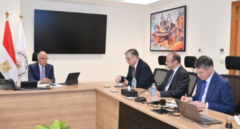 وزير الري يبحث مع سفير هولندا بالقاهرة مجالات التعاون المشترك