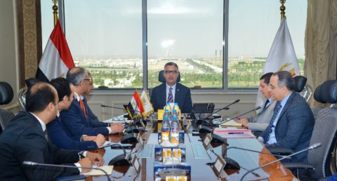 وزير التموين يعقد اجتماعًا لمتابعة جهود الوزارة في مواجهة حالات الغش التجاري وحماية حقوق المستهلكين