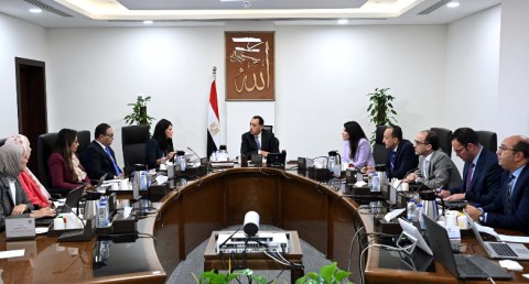 رئيس الوزراء يتابع استعدادات إطلاق "السردية الوطنية للتنمية الاقتصادية: السياسات الداعمة للنمو والتشغيل"