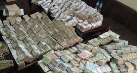 ضبط قضايا إتجار بالنقد الأجنبي 