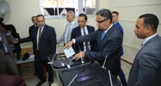 وزير التموين يُدلي بصوته في انتخابات مجلس الشيوخ