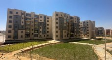 وزير الإسكان والمرافق والمجتمعات العمرانية
