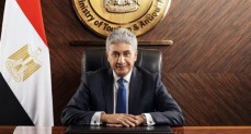 وزير السياحة والآثار 
