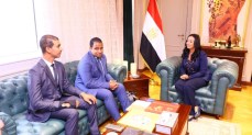 وزيرة التضامن الاجتماعي تلتقي ممثلي مؤسسة "ظواهر" بالأقصر 
