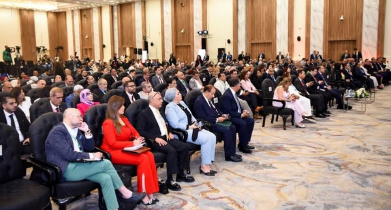  الجلسة الأولى لمؤتمر المصريين في الخارج