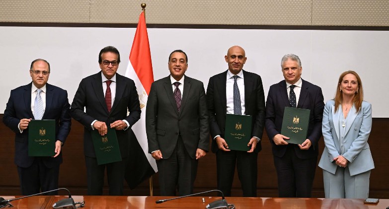 توقيع بروتوكول لإنشاء خمس مدارس تكنولوجيا تطبيقية في صناعة الأدوية