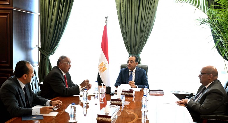 رئيس الوزراء يناقش مقترحات تعديل قانون المجلس القومي لحقوق الانسان