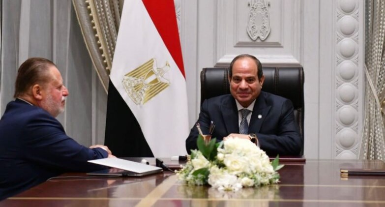 السيسي يلتقي حسن عبد الله محافظ البنك المركزي المصري