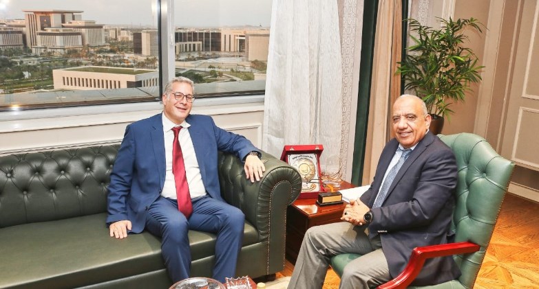 وزيرا الكهرباء والبترول