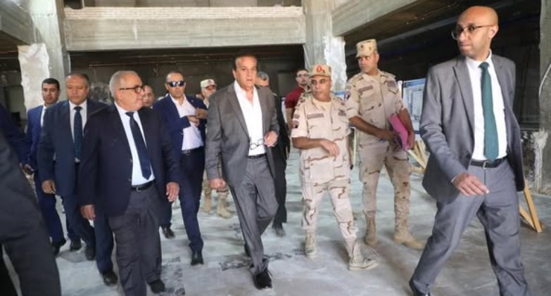 وزير الصحة يتفقد مشروع إنشاء مستشفى التأمين الصحي بالعاصمة الإدارية
