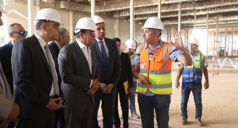 وزير الصحة يتفقد مشروع إنشاء المخازن الاستراتيجية بالعاصمة الإدارية 