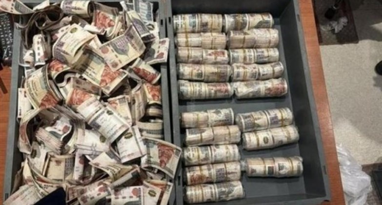 ضبط قضايا إتجار بالنقد الأجنبي 