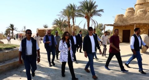 وزيرة التنمية المحلية في جولة تفقدية بمحمية وادي الريان