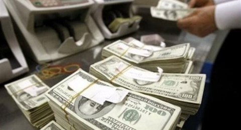 ضبط قضايا إتجار بالنقد الأجنبي بقيمة 14 مليون جنيه خلال 24 ساعة