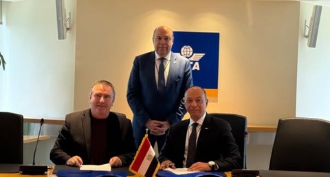  توقيع مذكرة تفاهم مع الاتحاد الدولي للنقل الجوي الإياتا 