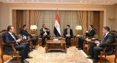 وزير الشباب والرياضة يبحث مع التربية والتعليم وشركة ستادات آخر استعدادات إطلاق دوري مدارس مصر
