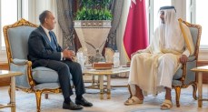 وزير الخارجية يسلم أمير قطر رسالة تضامن ودعم من الرئيس السيسي  