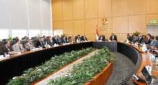 وزير الإسكان والمرافق والمجتمعات العمرانية