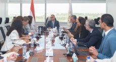 وزير الاستثمار والتجارة الخارجية مع وفدEBRD