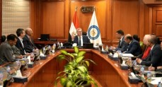  وزير البترول يلتقي نائب رئيس شركة إكس كاليبر  الأسبانية