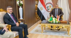 وزير الإنتاج الحربي يبحث مع السفير الباكستاني التعاون بمجالات التصنيع العسكري والمدني     