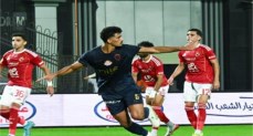 الزمالك يتقدم أمام الأهلي بهدف عبد المجيد في الشوط الأول 