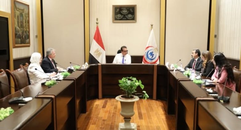 نائب رئيس الوزراء ووزير الصحة يتابع ملف السياحة العلاجية
