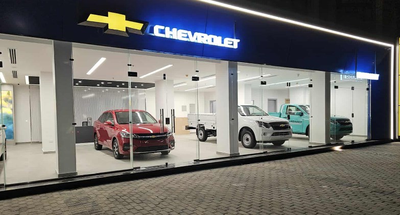 البرماوي موزعًا معتمدًا لعلامتي opelوشيفرولية بأحدث صالات عرض 