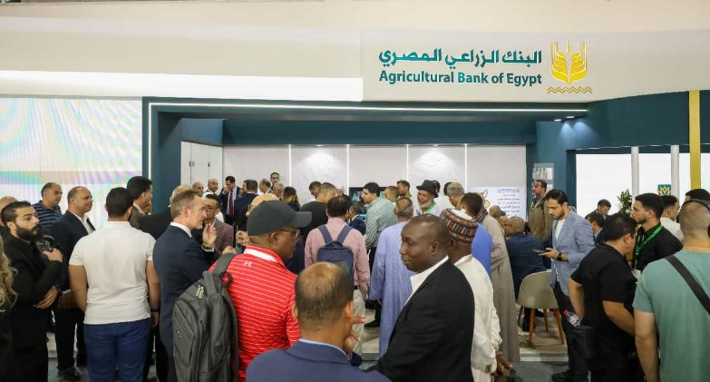 البنك الزراعي المصري يستعرض خدماته المصرفية والحلول التمويلية بـ صحارى
