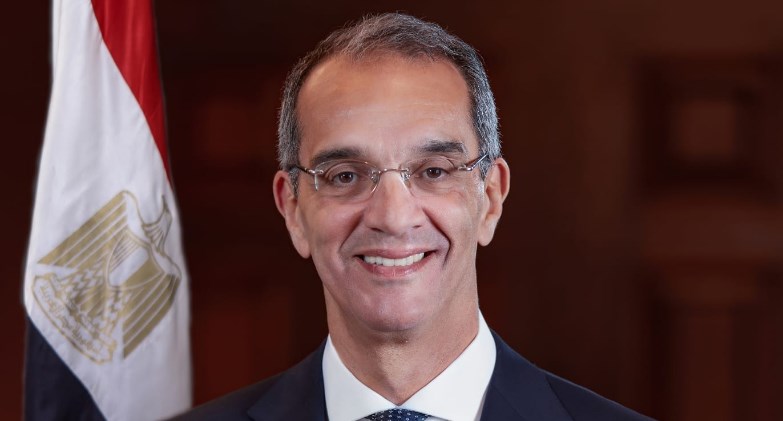 الدكتور عمرو طلعت وزير الاتصالات وتكنولوجيا المعلومات