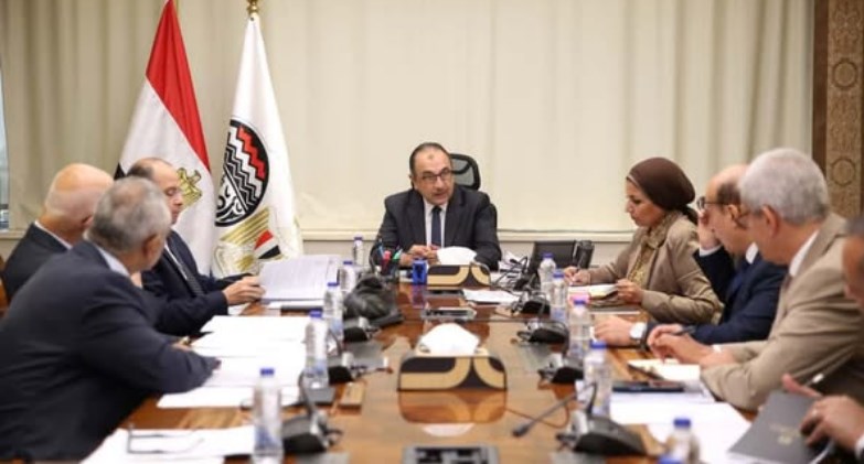 وزير قطاع الأعمال العام