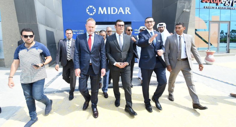 وزير الإسكان يفتتح سيتي سكيب مصر بمشاركة واسعة من المطورين العقاريين