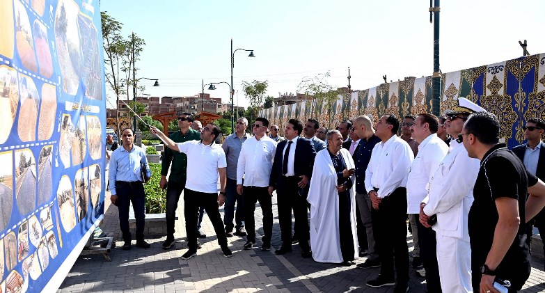 رئيس الوزراء يفتتح المحور المروري الجديد لمدخل شبين الكوم