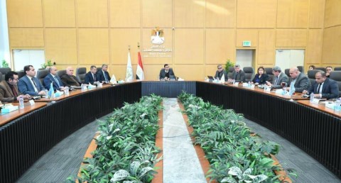 وزير الإسكان يتابع تنفيذ مشروعات "حياة كريمة" لتطوير قرى الريف