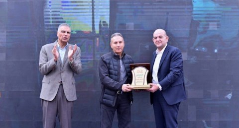 البنك الأهلي المصري يُسلم وحدات سكنية