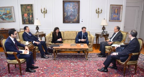 وزير الخارجية يلتقي مع الممثل الشخصي لسكرتير عام حلف الناتو لشئون الجوار الجنوبي