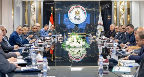 وزيرا الإنتاج الحربي والإسكان يتابعان تنفيذ مشروعات حياة كريمة