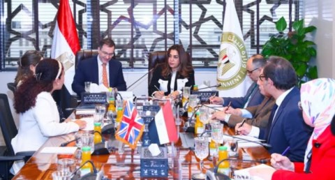 منال عوض وزيرة التنمية المحلية